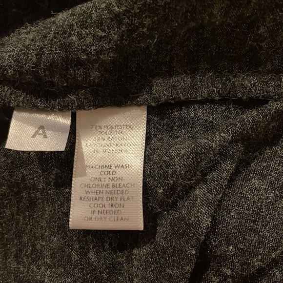 LOFT women’s gray ruffle neck tunic top XL - Picture 6 of 6